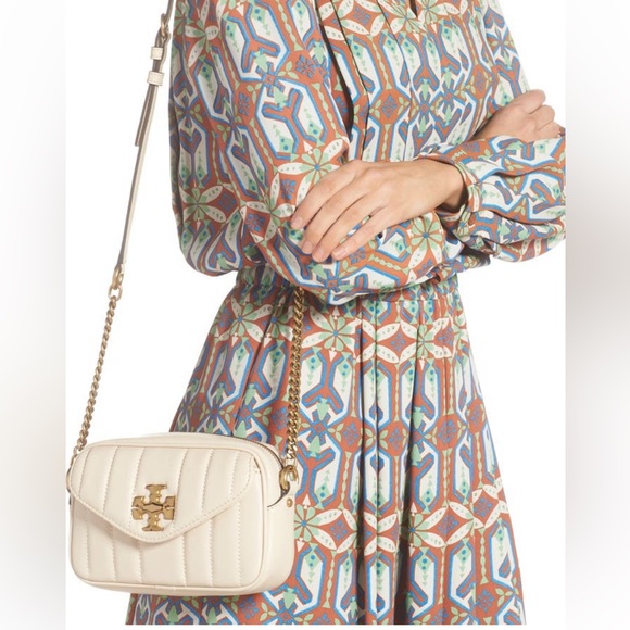 NWT Tory Burch Mini Kira Camera Bag in Brie - Picture 7 of 8